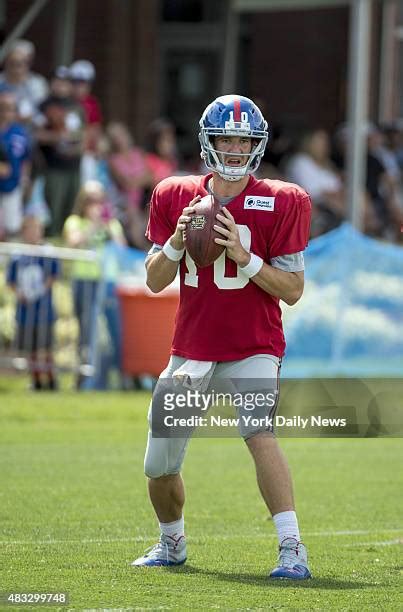 23,818 Eli Manning Photos & High Res Pictures